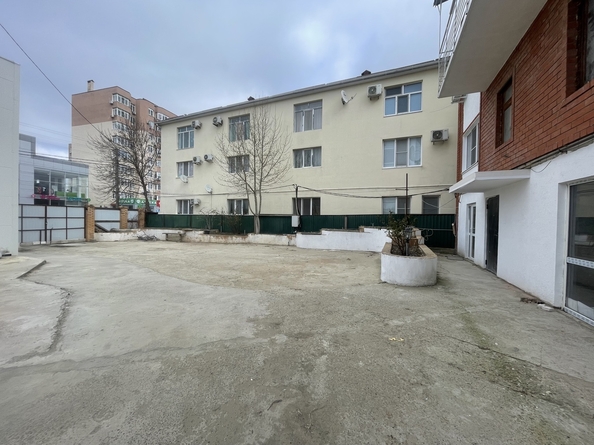 
   Продам 1-комнатную, 27 м², Ленинградская ул, 56

. Фото 23.