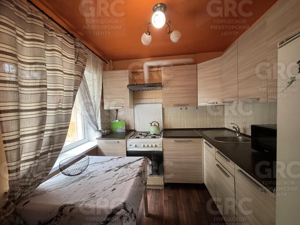 
  Продается 2-комн. квартира, 50 м², Конституции СССР ул, д. 36
. Фото 3.