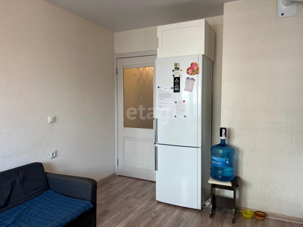 
   Продам 2-комнатную, 59.4 м², Кружевная ул, 9

. Фото 3.