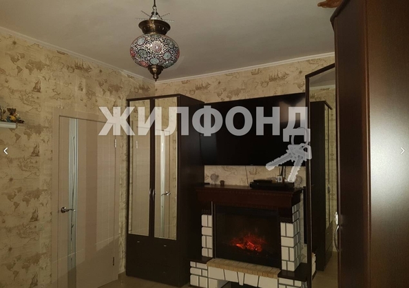 
   Продам 3-комнатную, 45 м², Цветной бульвар ул, 7

. Фото 2.