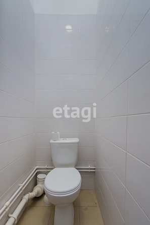 
  Сдается офис, 32.3 м², Российская ул, д. 74/2
. Фото 11.