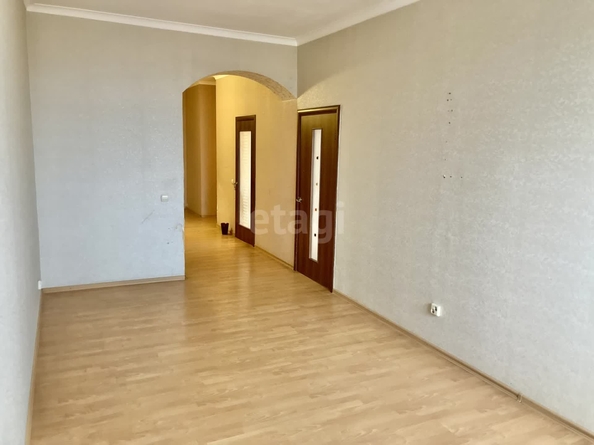 
   Продам 3-комнатную, 86.4 м², Изосимова ул, 20

. Фото 7.