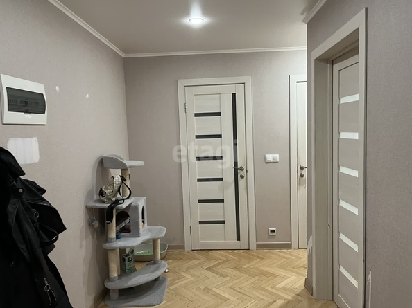 
   Продам 2-комнатную, 53.6 м², Александра Покрышкина ул, 18

. Фото 12.