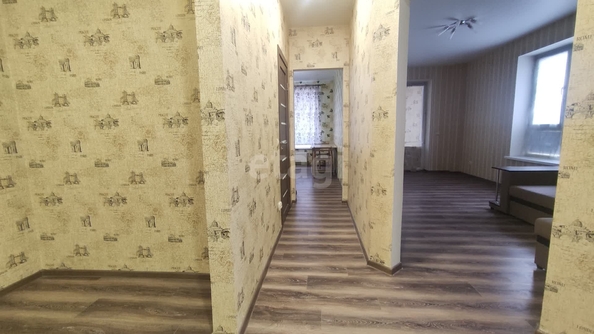 
   Продам 1-комнатную, 42 м², Лаврова ул, 8/5

. Фото 6.