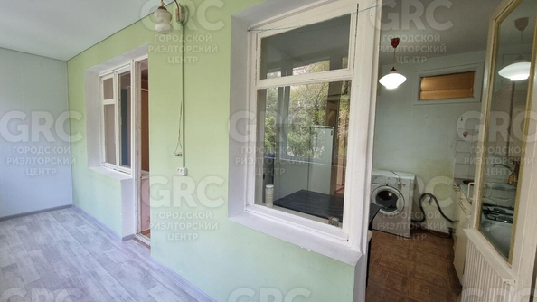
   Продам 1-комнатную, 41 м², Возрождения ул, 14

. Фото 4.