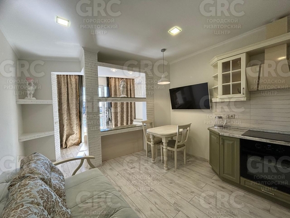
  Продается 1-комн. квартира, 35 м², Учительская ул, д. 9
. Фото 16.