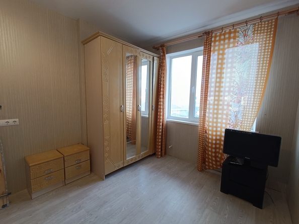 
   Продам 1-комнатную, 36 м², Смоленская ул, 8к2

. Фото 2.