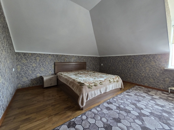 
   Продам 4-комнатную, 115 м², Садовая ул, 41Б

. Фото 23.