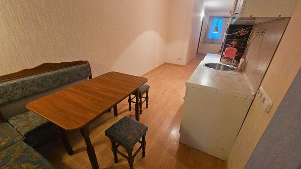 
   Продам 1-комнатную, 34 м², Майора Жукова ул, 21

. Фото 4.