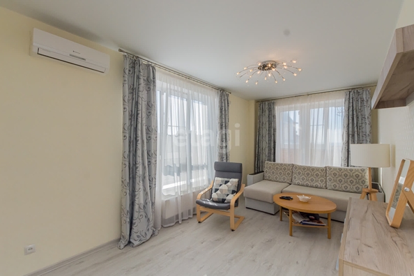 
   Продам 1-комнатную, 42.6 м², Лаврова ул, 8/2

. Фото 11.