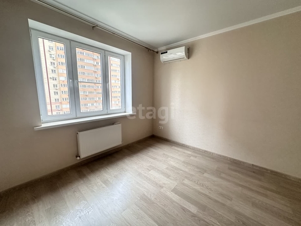 
   Продам 1-комнатную, 40.5 м², Героя Яцкова И.В. ул, 15/1

. Фото 6.