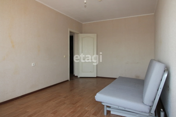 
   Продам 2-комнатную, 39 м², Валерия Вишневецкого ул, 13

. Фото 1.