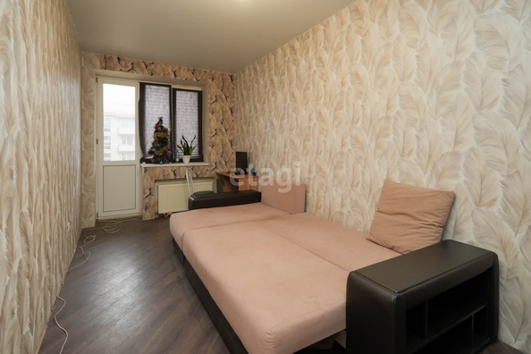 
   Продам 1-комнатную, 32.5 м², Куликова Поля ул, 23

. Фото 3.