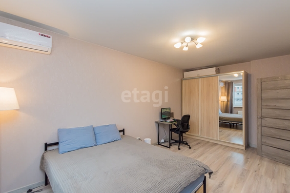 
   Продам 1-комнатную, 39.8 м², Школьная ул, 13/9

. Фото 2.