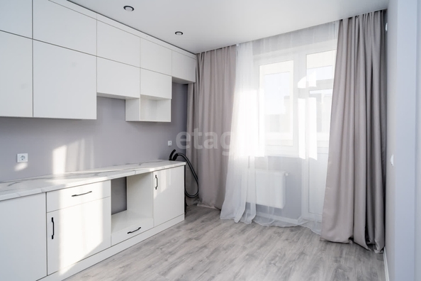 
   Продам 1-комнатную, 36 м², Героя Ростовского ул, 8/4

. Фото 6.