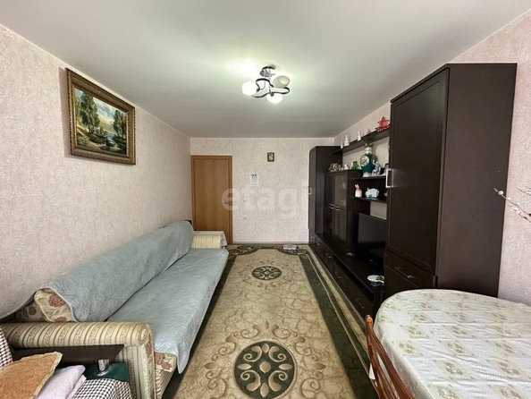 
   Продам 2-комнатную, 61 м², Генерала Трошева Г.Н. ул, 31

. Фото 1.