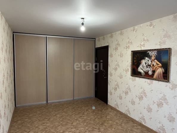 
   Продам 2-комнатную, 49.8 м², Петра Метальникова ул, 11

. Фото 2.