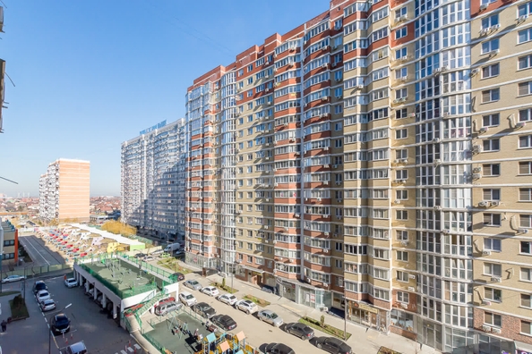 
   Продам 1-комнатную, 42.4 м², Цезаря Куникова ул, 24/1

. Фото 15.