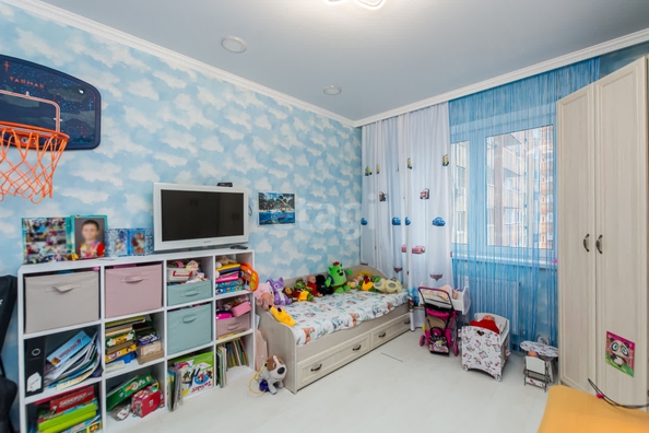 
   Продам 3-комнатную, 76.4 м², Героя Яцкова И.В. ул, 9/3

. Фото 6.