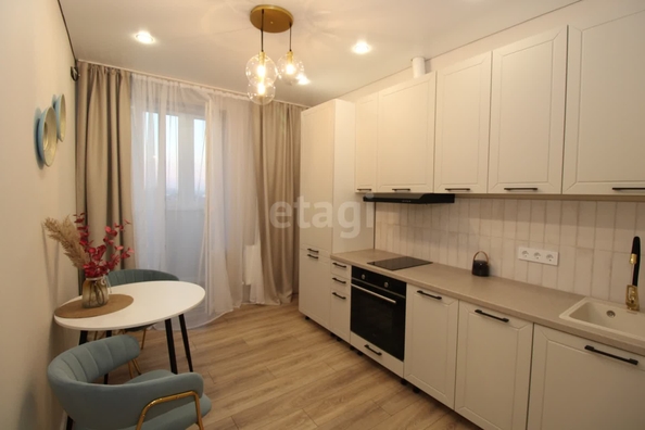 
   Продам 1-комнатную, 37 м², Евгении Жигуленко ул, 25/3

. Фото 7.