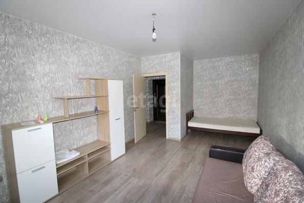 
   Продам 1-комнатную, 35.8 м², Рахманинова С.В. ул, 32

. Фото 3.