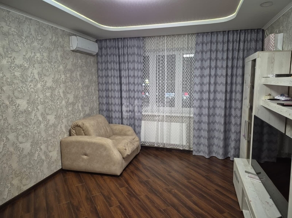 
   Продам 2-комнатную, 59.6 м², Героя Яцкова И.В. ул, 15/2

. Фото 3.