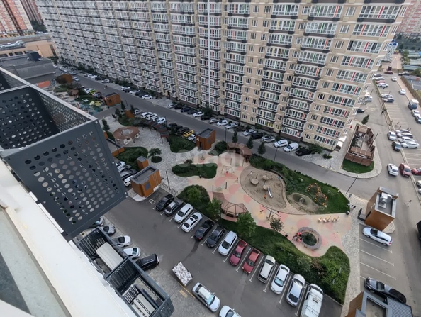 
   Продам 2-комнатную, 54.7 м², Героя Георгия Бочарникова ул, 4/2

. Фото 19.