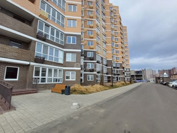 
   Продам 2-комнатную, 71 м², Ветеранов ул, 85

. Фото 5.