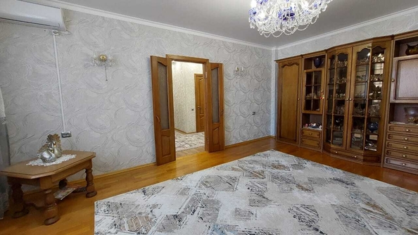 
   Продам 2-комнатную, 93 м², Родниковая ул, 2/4

. Фото 8.