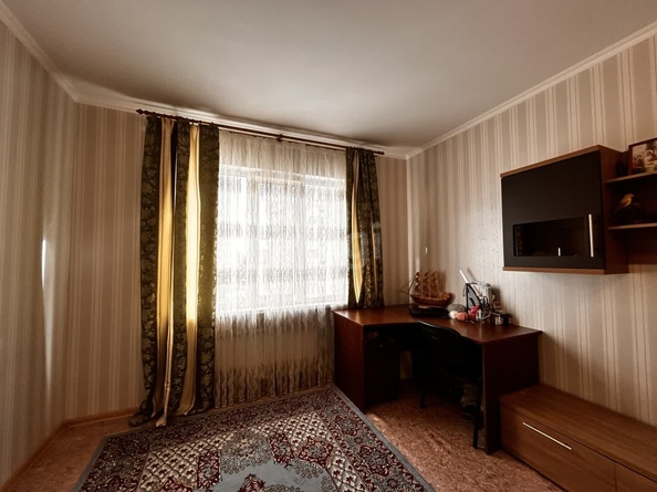 
   Продам 2-комнатную, 65 м², Лавочкина (Пашковский жилой массив т ул, 25

. Фото 8.