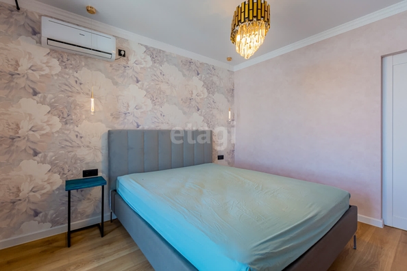 
   Продам 2-комнатную, 54.7 м², Красных Партизан ул, 4/15

. Фото 14.