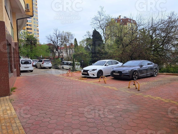 
   Продам 3-комнатную, 75 м², Виноградная ул, 19

. Фото 22.