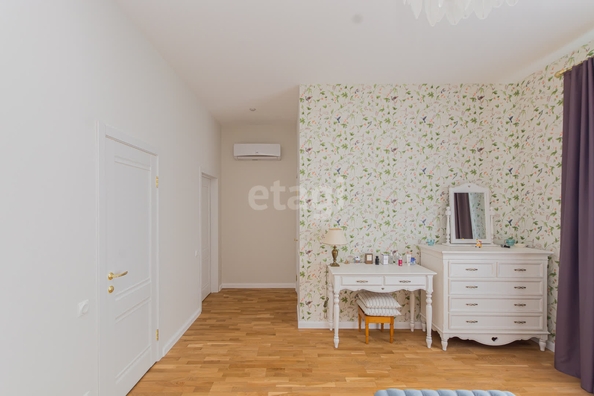 
   Продам дом, 219.4 м², Краснодар

. Фото 13.