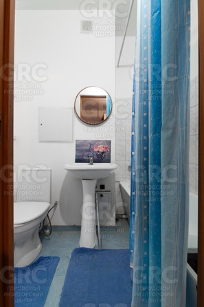 
   Продам 2-комнатную, 44 м², Вишневый пер, 85б

. Фото 10.