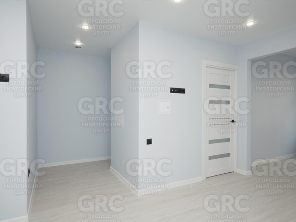 
  Продается 2-комнатный апартамент, 56 м², Ленина ул, д. 286к2
. Фото 7.