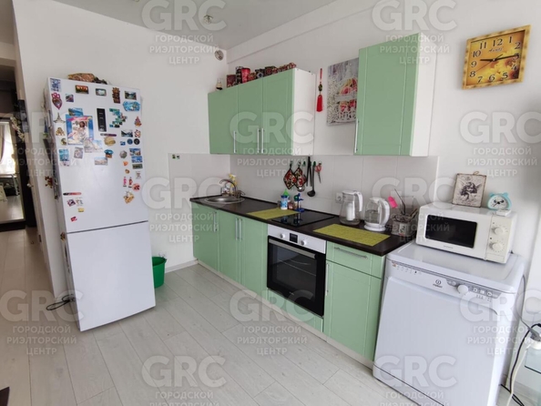 
  Продается 2-комн. квартира, 58 м², Лысая гора ул, д. 26А
. Фото 2.