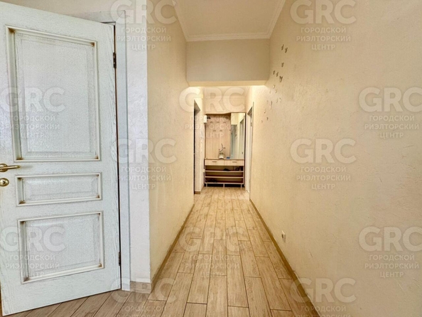 
  Продается 3-комн. квартира, 71.8 м², Туапсинская ул, д. 2Б
. Фото 16.