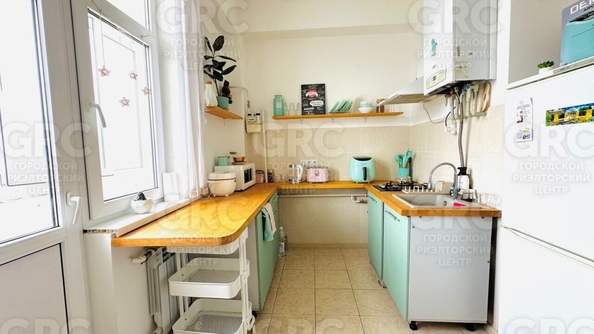 
   Продам 2-комнатную, 43 м², Водораздельная ул, 12

. Фото 2.