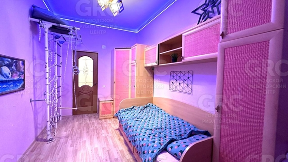 
   Продам 2-комнатную, 43 м², Водораздельная ул, 12

. Фото 3.