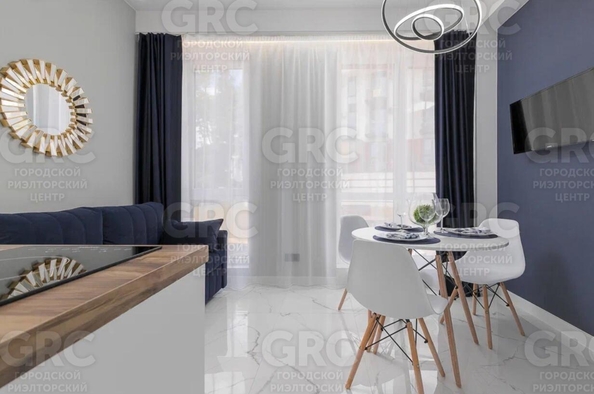 
   Продам 1-комнатную, 27.6 м², Ленина ул, 300А/1

. Фото 1.