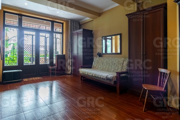 
   Продам коттедж, 320 м², Сочи

. Фото 8.