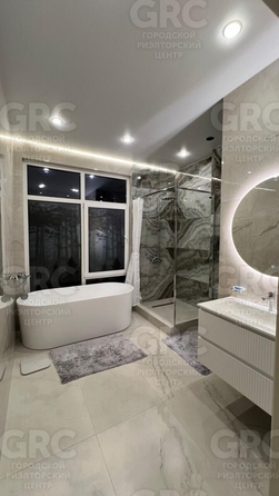 
   Продам дом, 200 м², Сочи

. Фото 14.