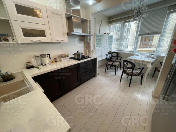 
   Продам 3-комнатную, 78 м², Богдана Хмельницкого ул, 8

. Фото 5.
