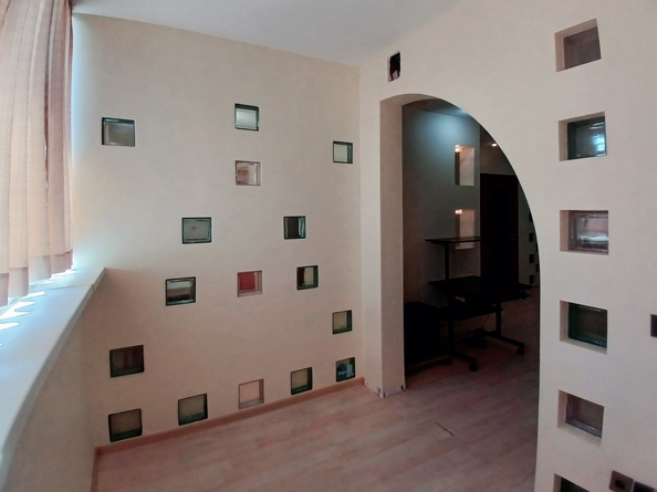 
  Продается 2-комн. квартира, 59 м², Лермонтова ул, д. 120
. Фото 4.