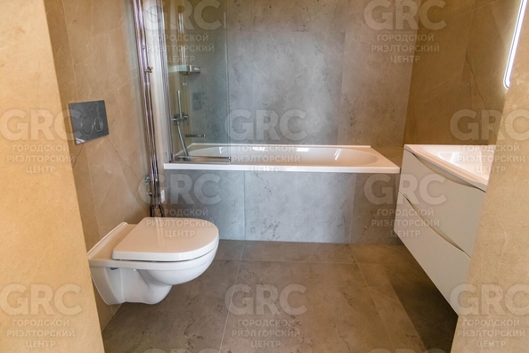 
   Продам коттедж, 280 м², Сочи

. Фото 37.