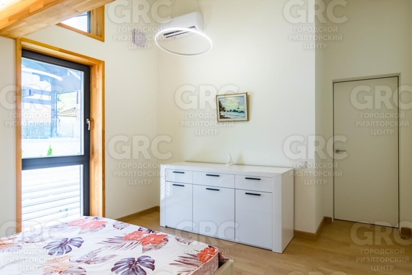 
   Продам коттедж, 280 м², Сочи

. Фото 40.