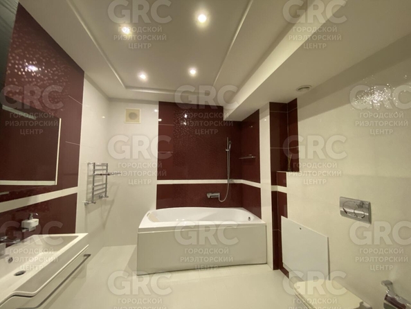 
   Продам дом, 500 м², Сочи

. Фото 31.