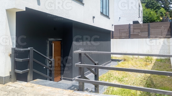 
   Продам дом, 205.8 м², Сочи

. Фото 4.