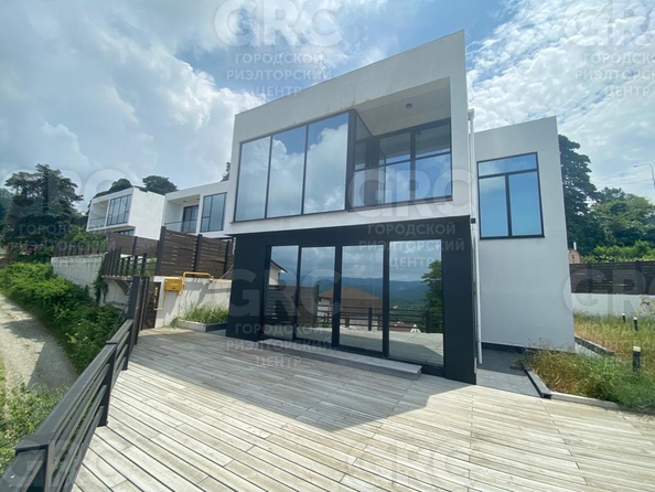 
   Продам дом, 190 м², Сочи

. Фото 1.
