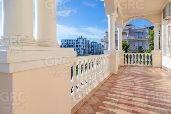 
   Продам дом, 400 м², Сочи

. Фото 22.